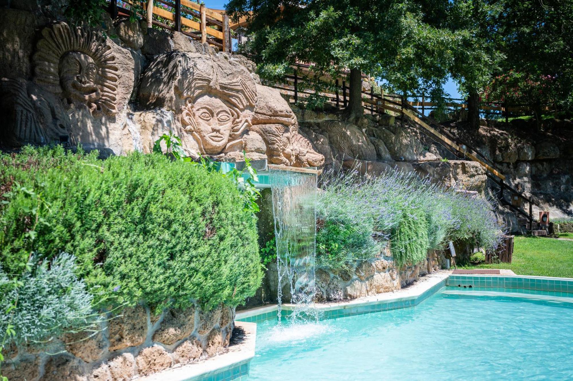 Villaggio Le Querce Sorano  Εξωτερικό φωτογραφία